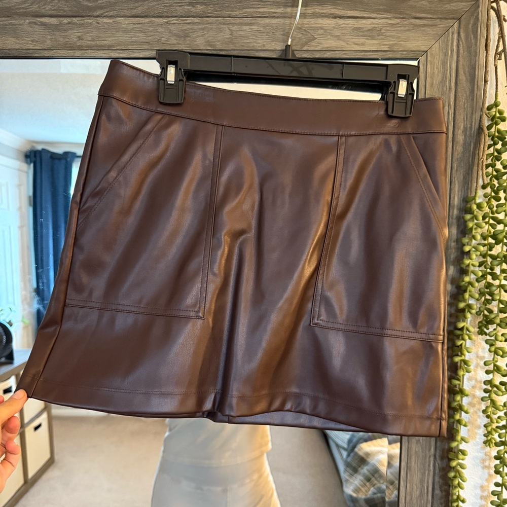 brown leather skirt - size small